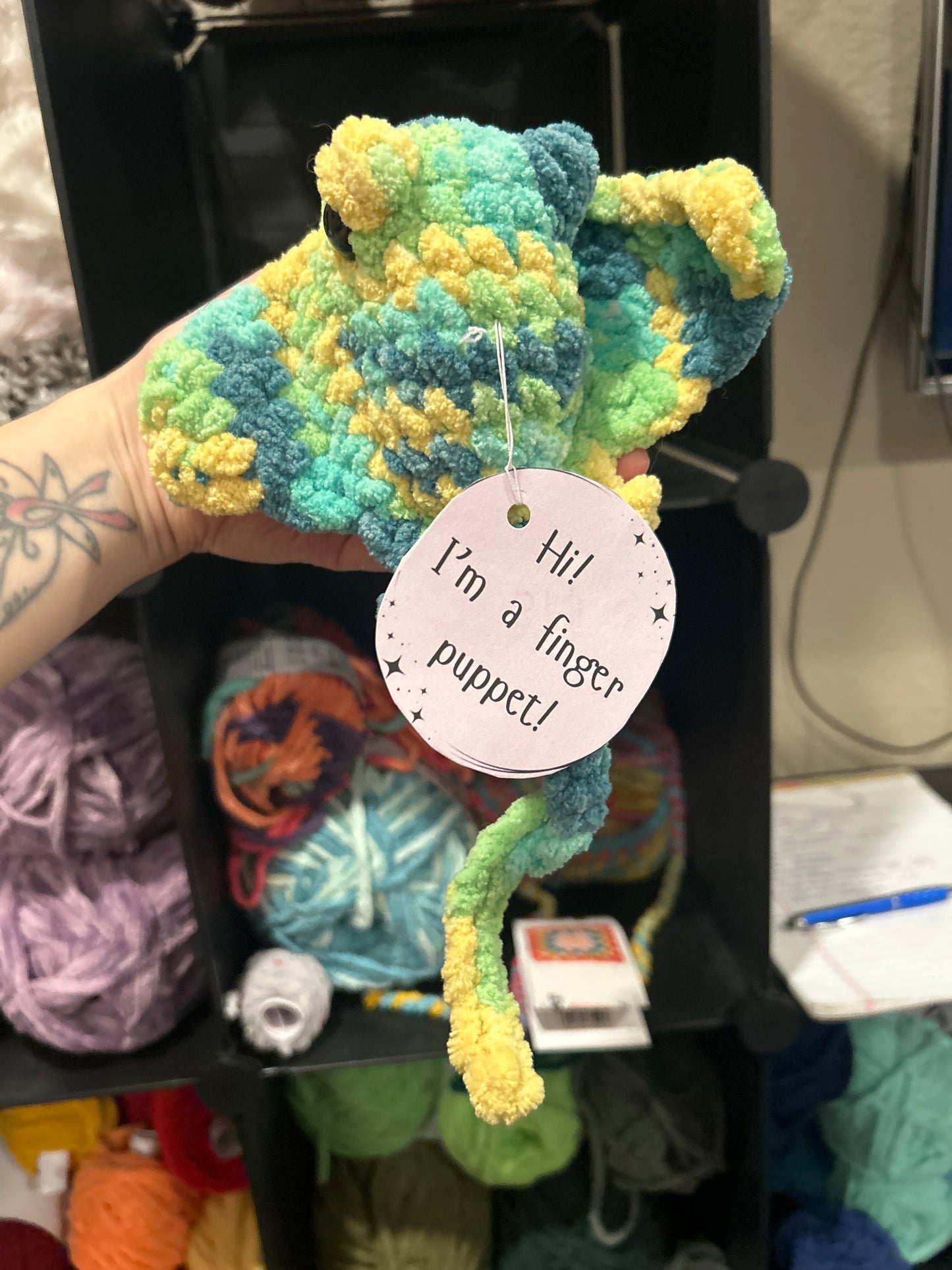Stingray (finger puppet)