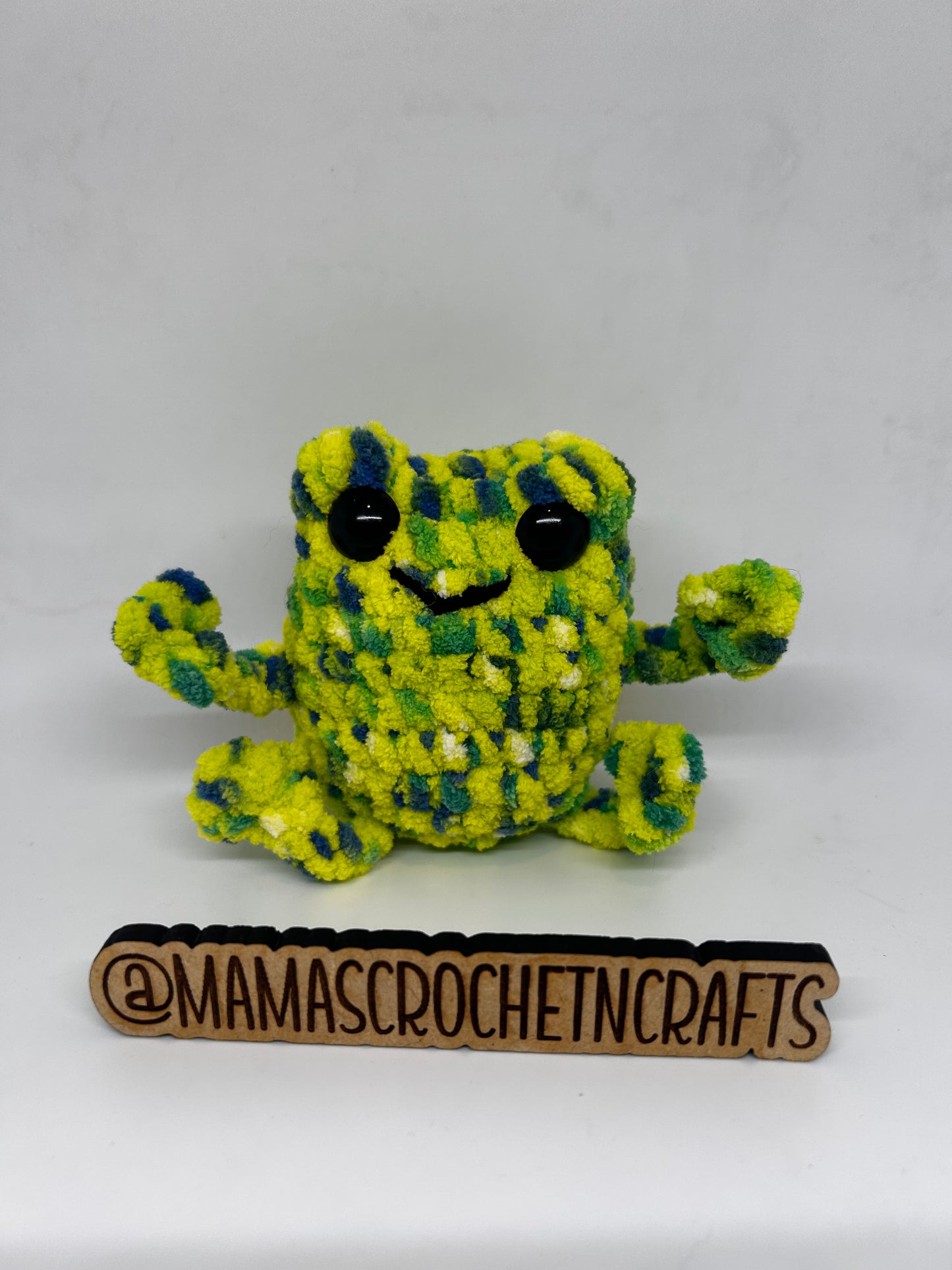 Squatty frog