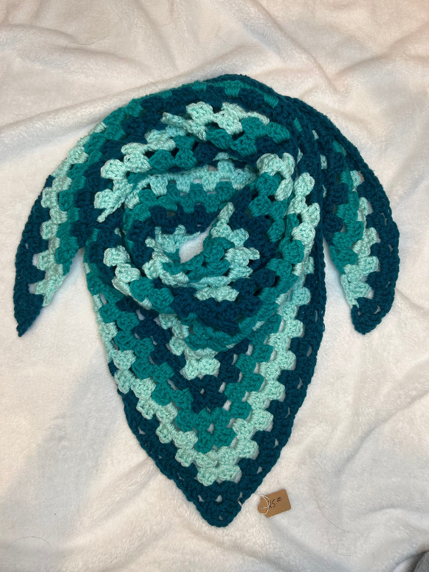 Triangle scarf
