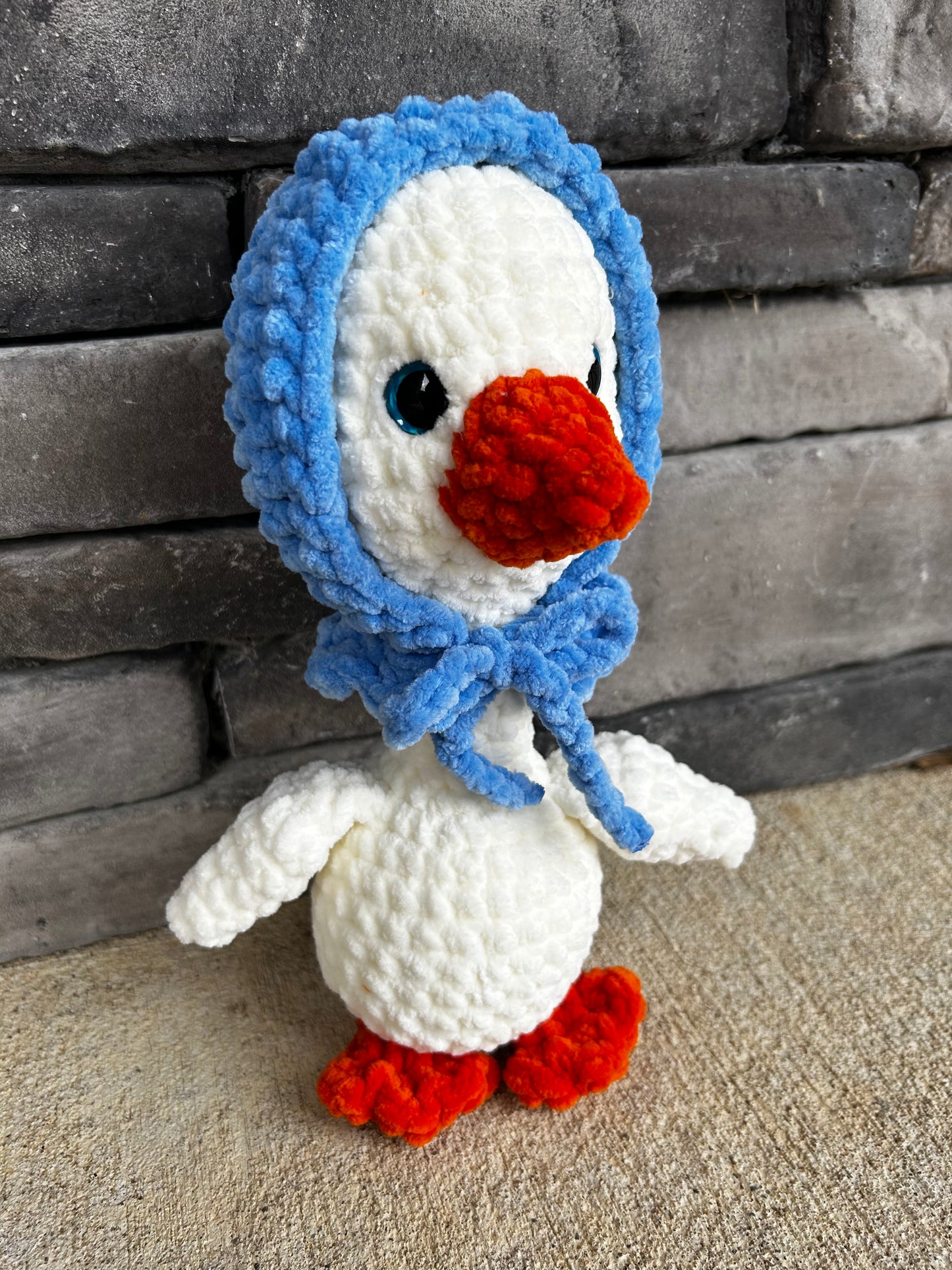 Goose in bonnet