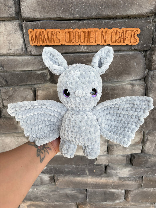 Itty belly bat
