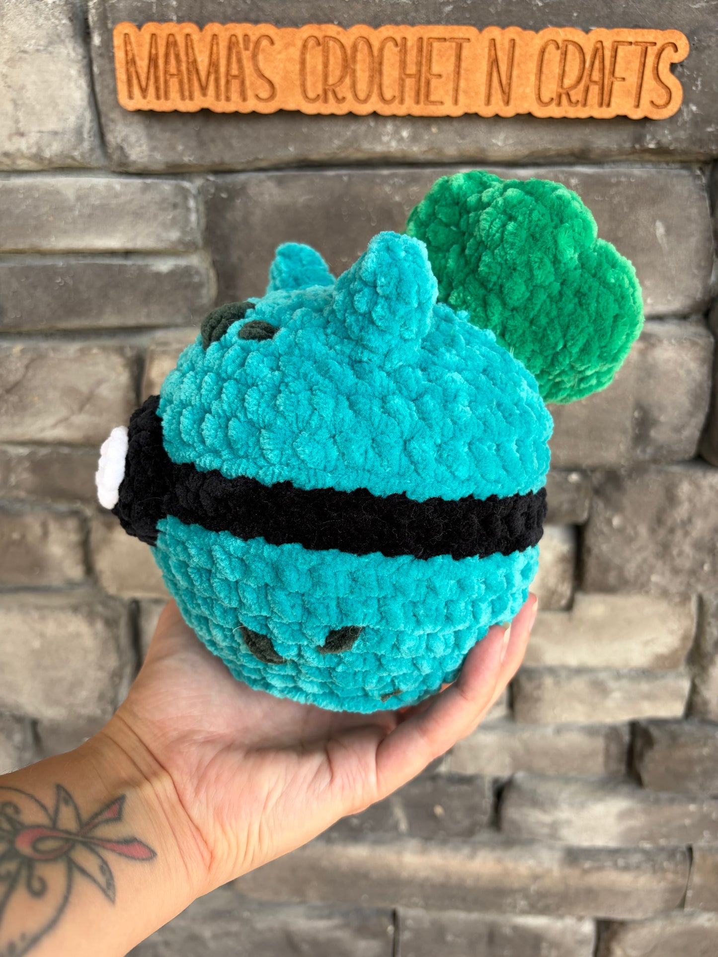 Bulb critter ball